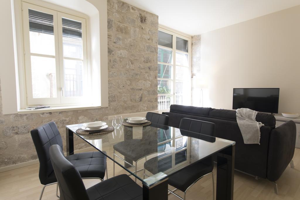 Bravissimo Cort Reial-2A Appartement Gerona Buitenkant foto